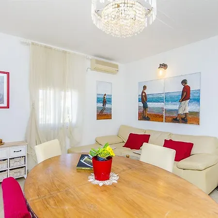 Apartment Dario *